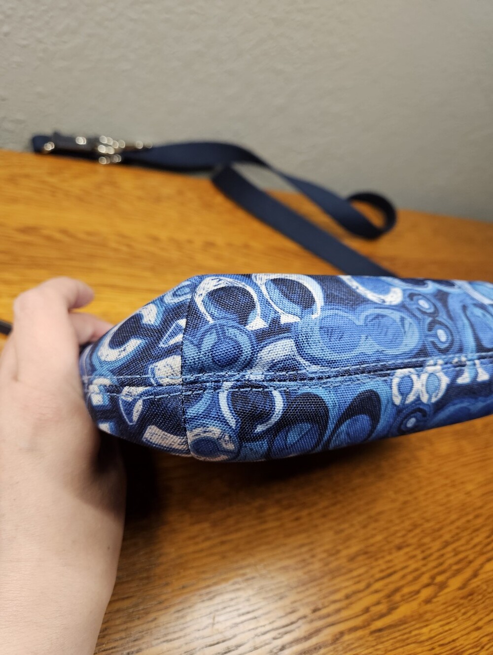 Coach Poppy Denim Print Swing Pack - Picture 8 of 15
